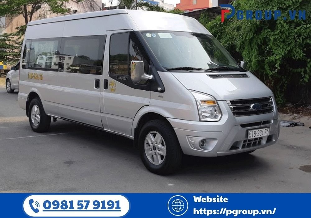 Hình thức thuê xe 16 chỗ Nội Bài dần trở thành lựa chọn tối ưu cho nhiều đối tượng khách hàng, từ du khách quốc tế, đoàn khách công ty, các tour du lịch trọn gói, đến các gia đình có đông người hoặc hành lý cồng kềnh.